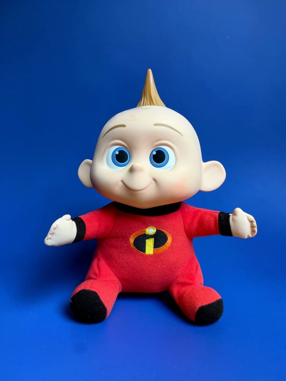 (VIDEO) Incredibles 2 Baby Jack-Jack Attacks  Doll Talking Sounds & Lights Up